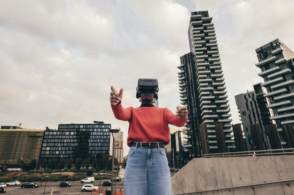 Discover the ultimate techwear for style and functionality